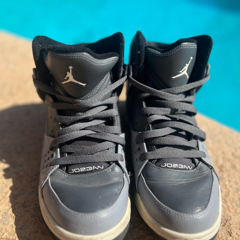 Make offer! Air Jordan SC-1 Dark Grey / White Men’s Size 10.5